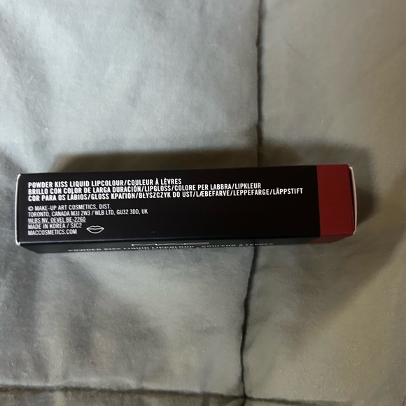 M·A·C Powder Kiss Lipcolor in Marrakesh-Mere - Picture 5 of 8